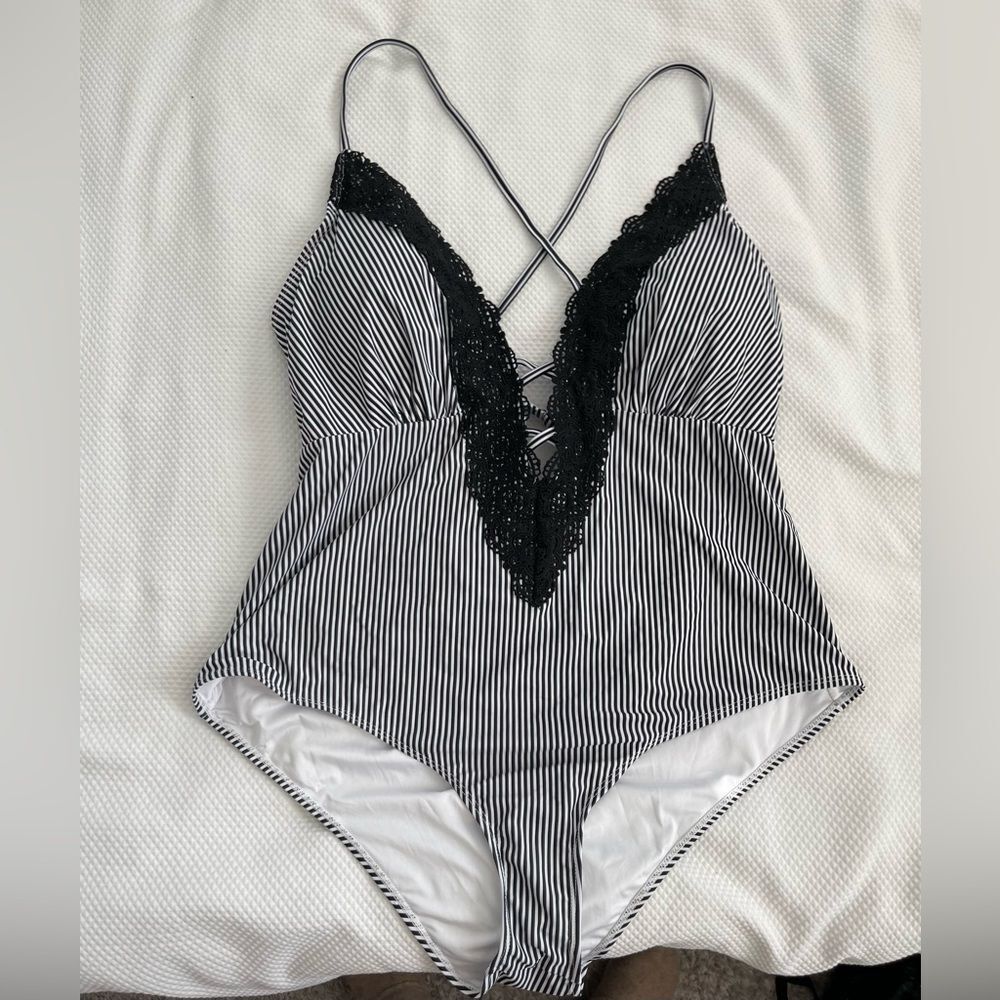 Cupshe one piece plus swimsuit with lace detail